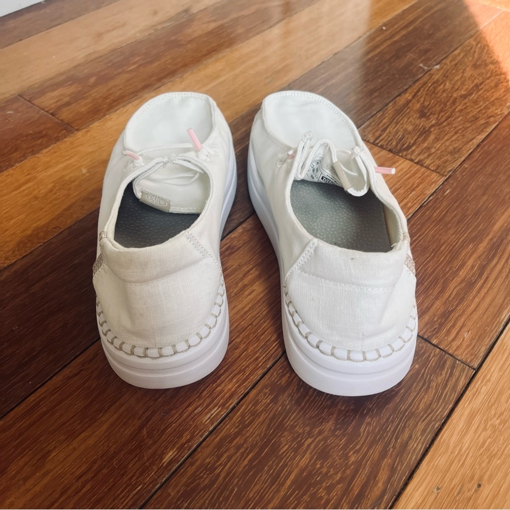 HEY DUDE WENDY RISE SNEAKER in SPARKLE WHITE Sz 5 - Picture 8 of 12